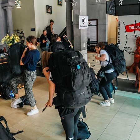 Dmz Hostel Хуе Екстериор снимка