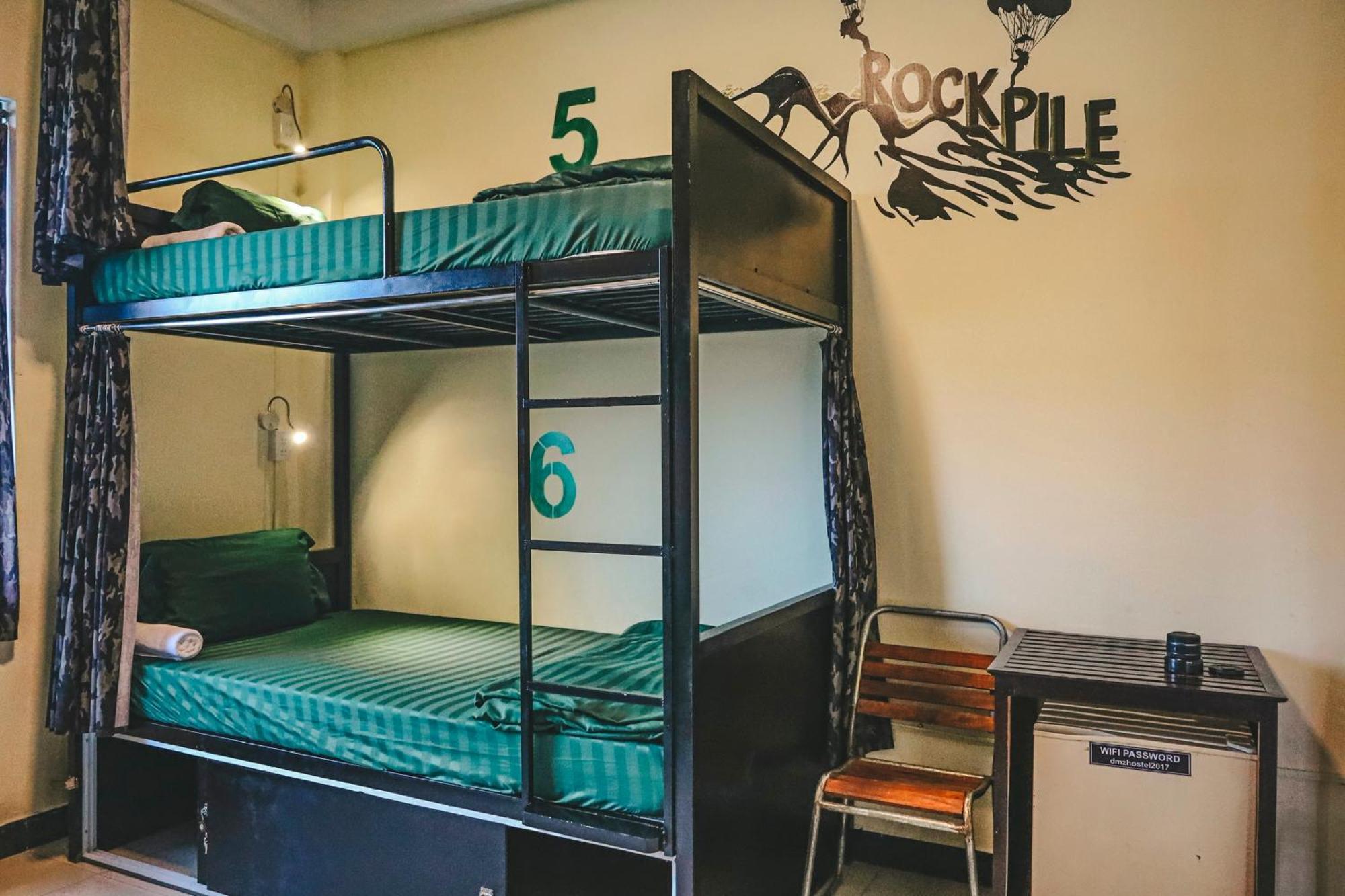Dmz Hostel Хуе Екстериор снимка